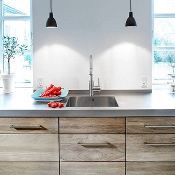 stainless_steel_kitchen 1-6113681-44875.jpg
